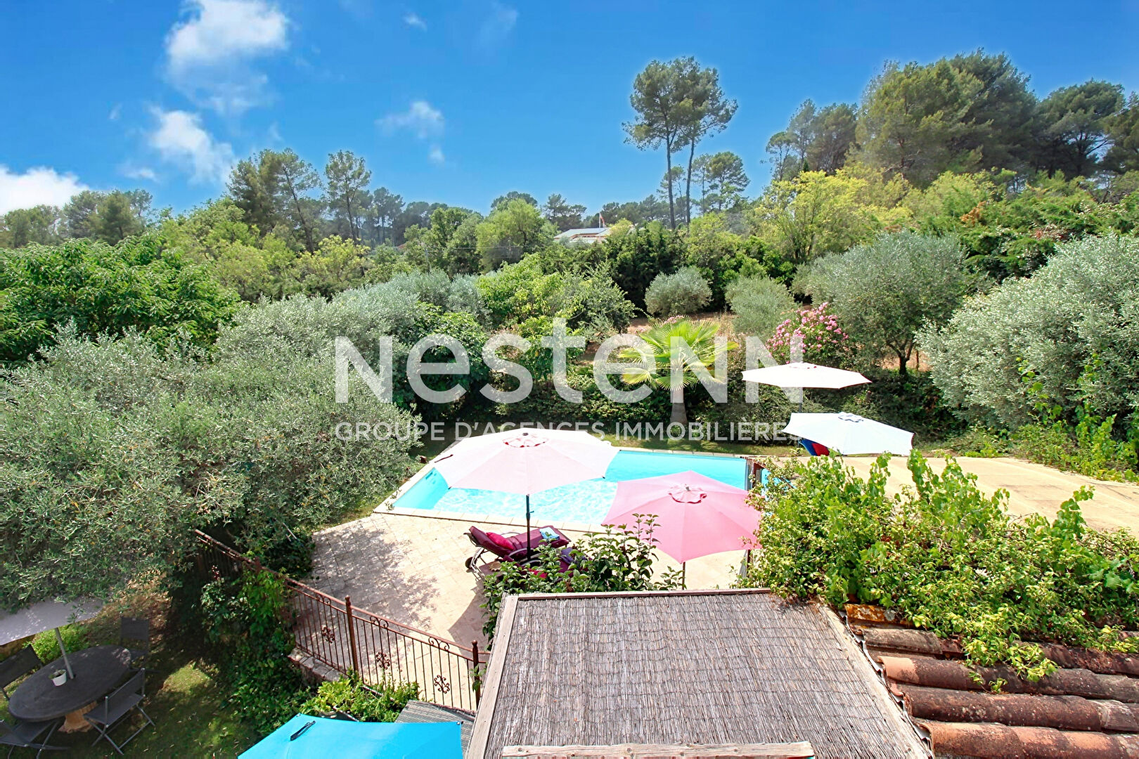 A VENDRE DRAGUIGNAN Bastide 3 suites parentales PISCINE terrain de 9000 m²