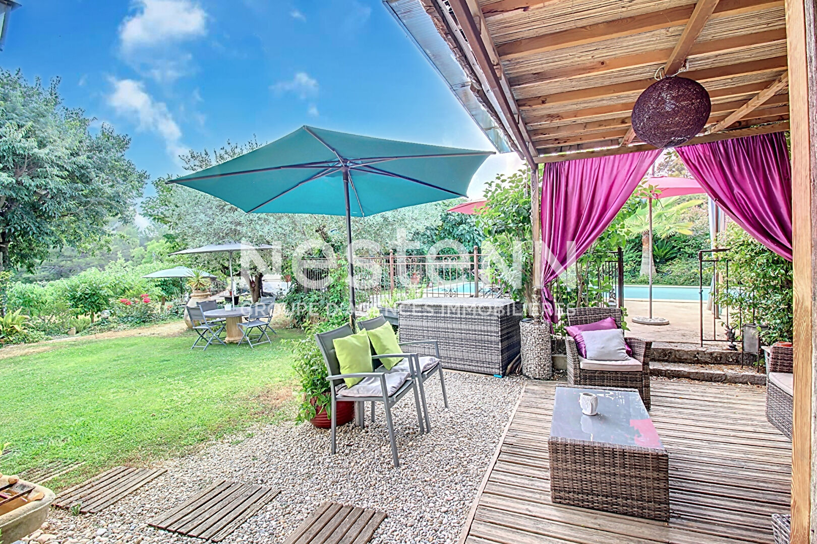 A VENDRE DRAGUIGNAN Bastide 3 suites parentales PISCINE terrain de 9000 m²