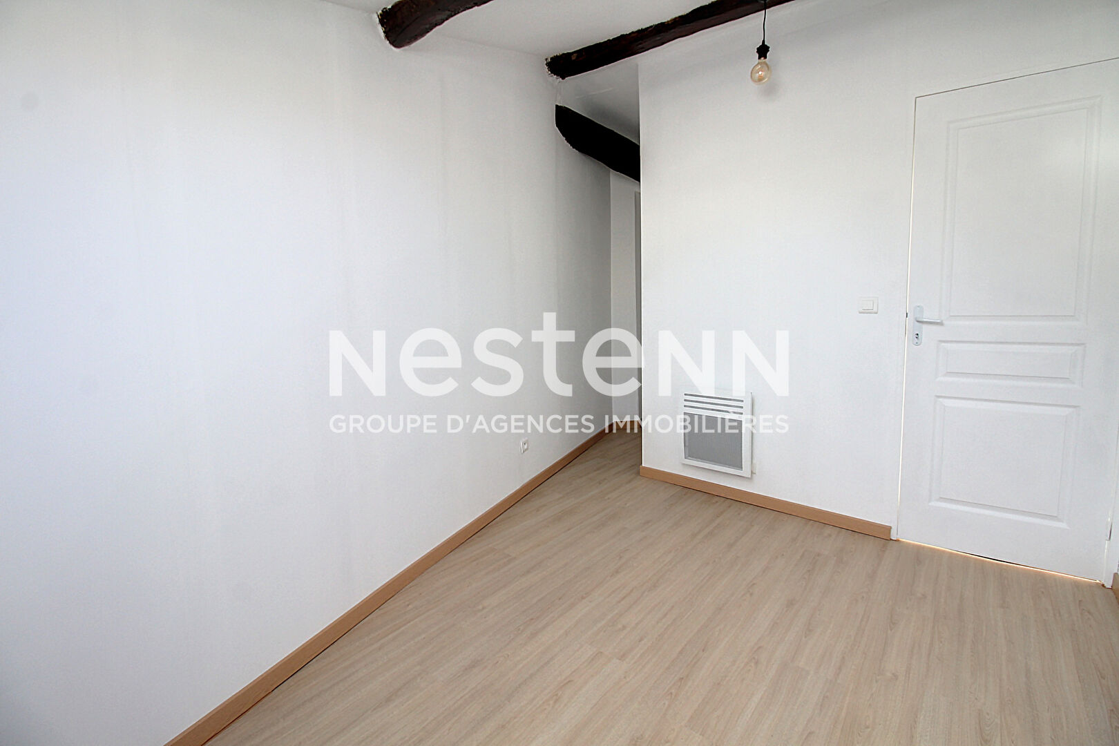 A VENDRE SALERNES - 2 Appartements très lumineux - 5 pièces
