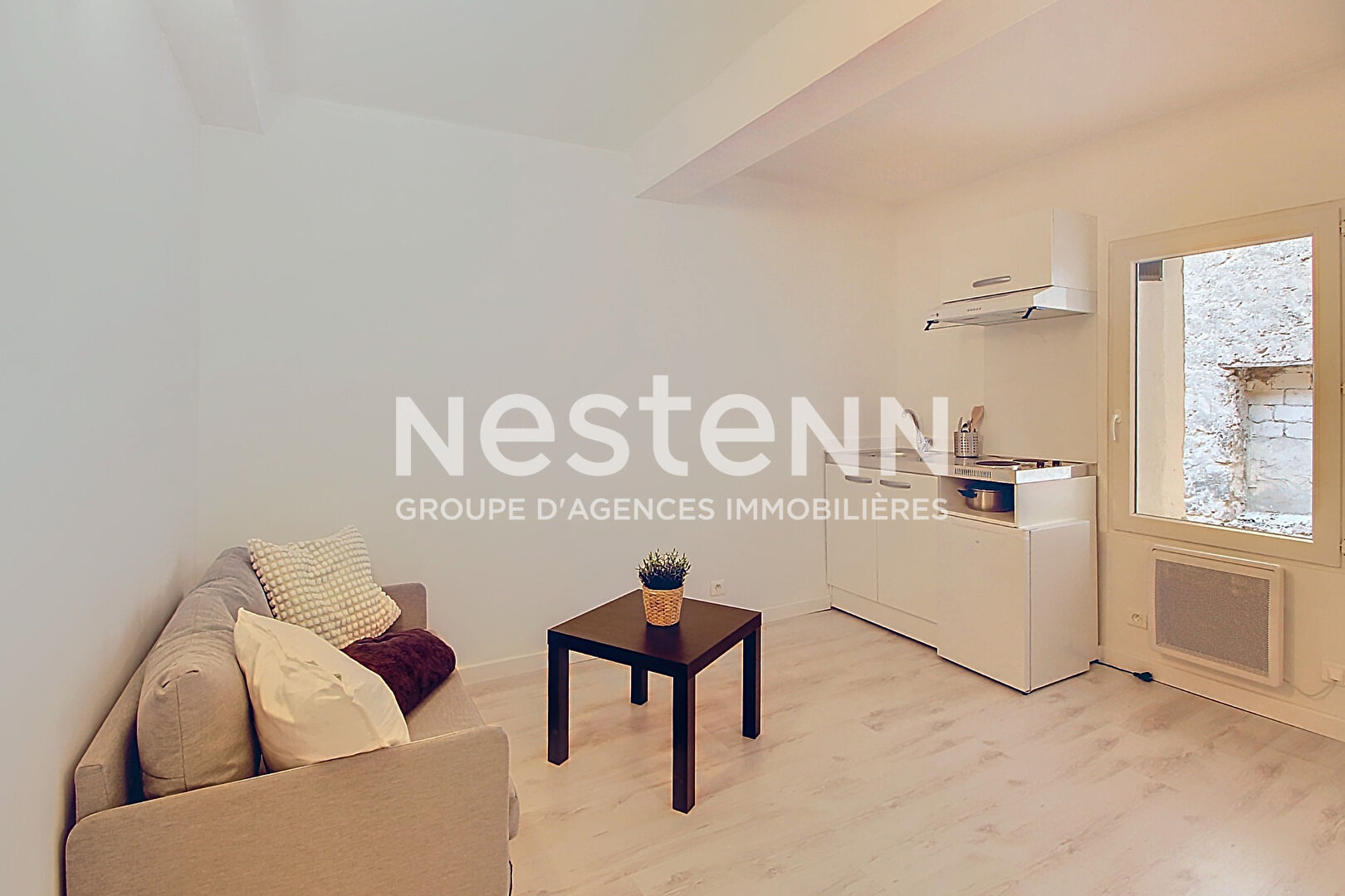 A VENDRE SALERNES - 2 Appartements très lumineux - 5 pièces