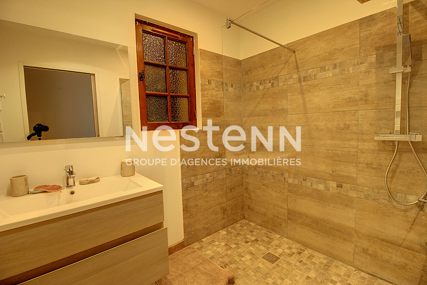TOURTOUR Maison plain-pied 2 chambres 86 m² avec GARAGE