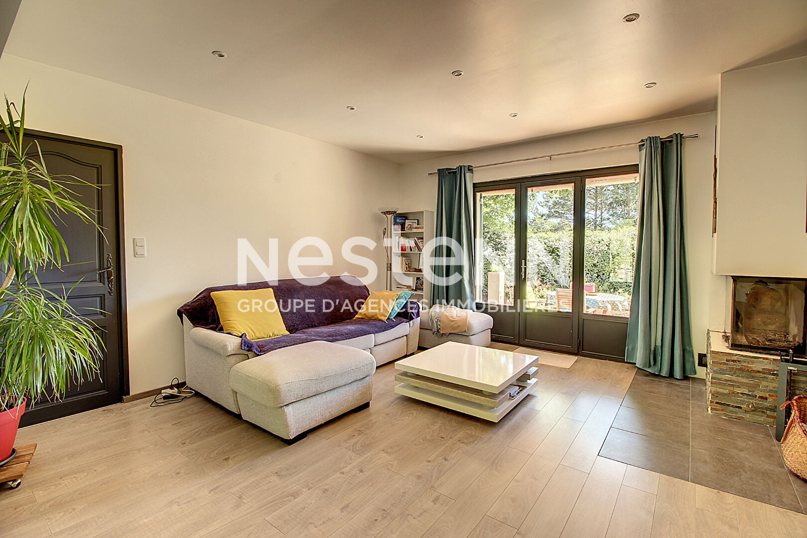 TOURTOUR Maison plain-pied 2 chambres 86 m² avec GARAGE