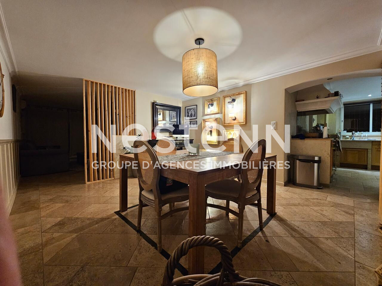 A VENDRE ! Maison Villecroze 5 pièces 140 m2 entièrement rénovée !! centre ville !!