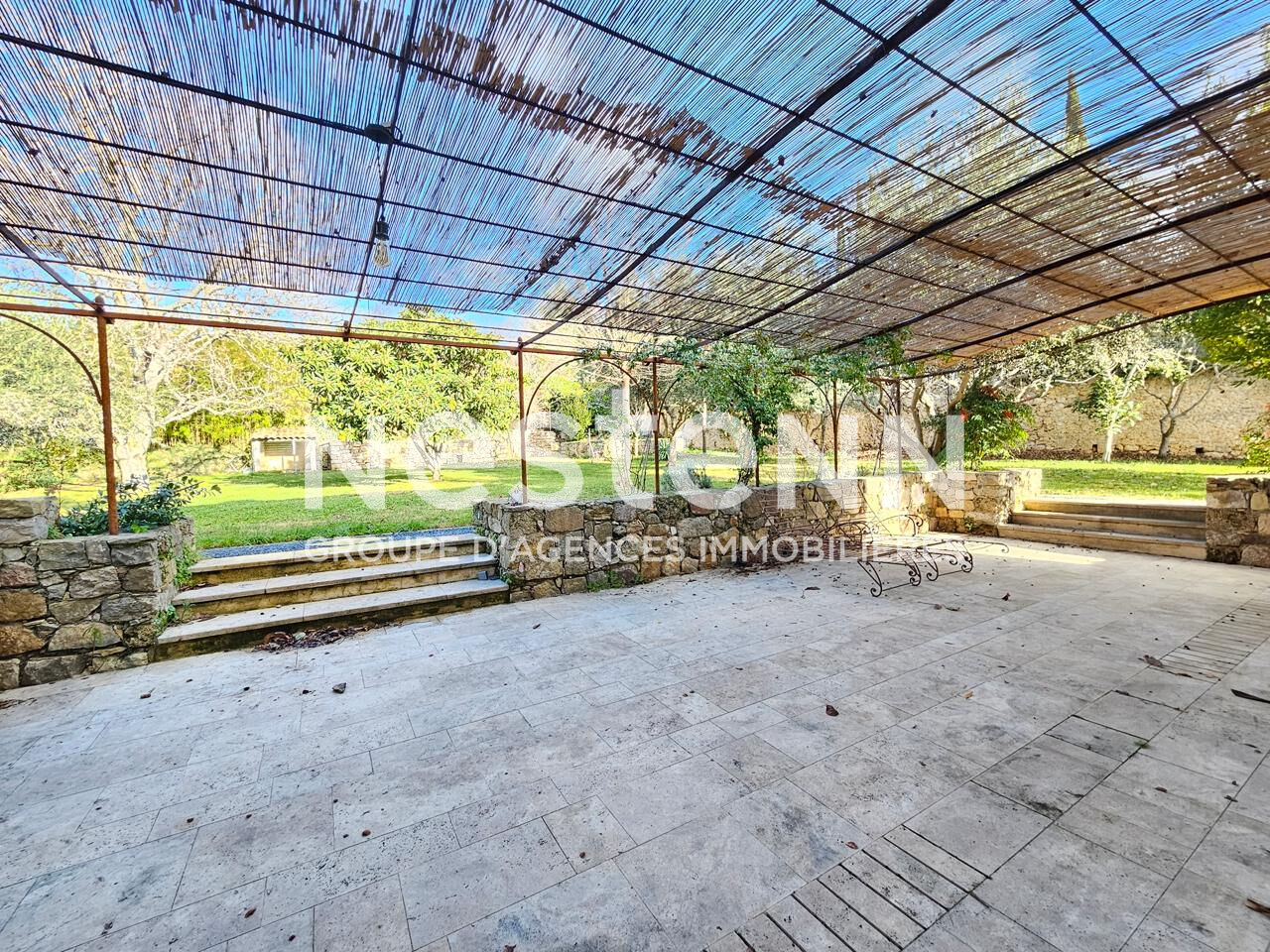 A VENDRE ! Maison Villecroze 5 pièces 140 m2 entièrement rénovée !! centre ville !!