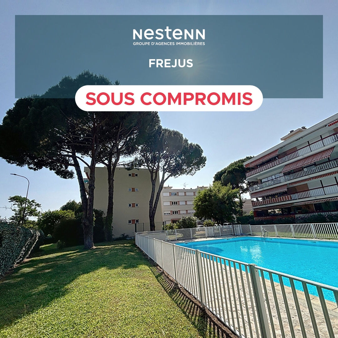 FREJUS T3, DERNIER ETAGE, CAVE ET PISCINE
