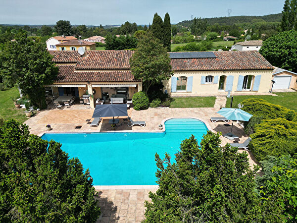 Vente par agence immobiliere à Cabries (13480)