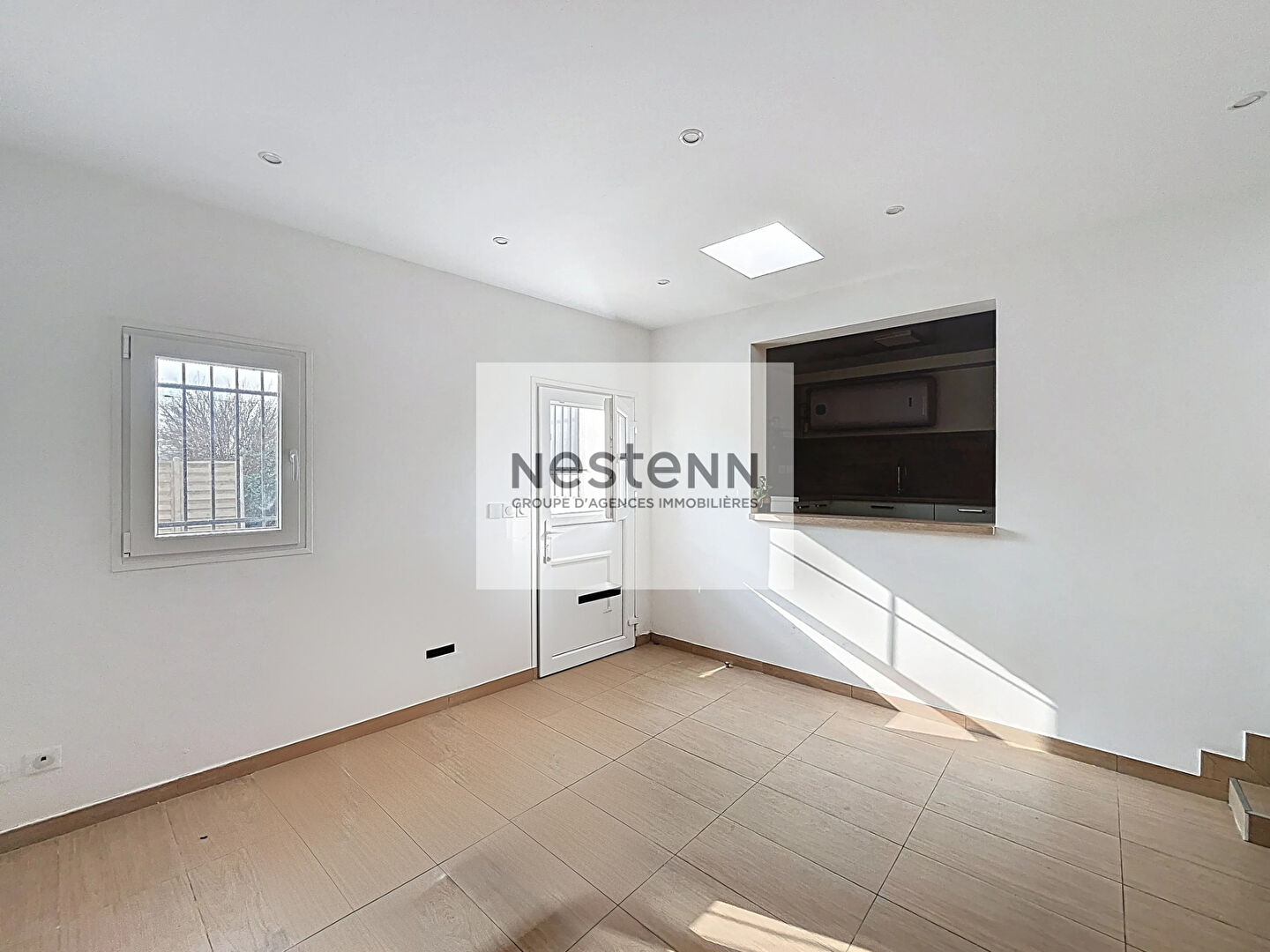 LEUVILLE SUR ORGE  À VENDRE  -  Maison rénovée 4 pièces - 76m²  -  2 chambres + terrasse + jardin + garage ? Proche écoles, commerces et axes routiers (N20/N104)