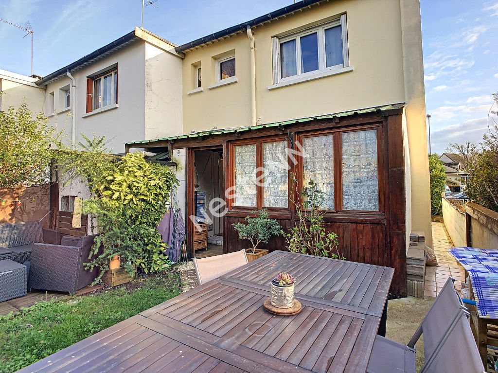 Maison Saint Germain Les Arpajon 4 pièce(s) 84.85 m2