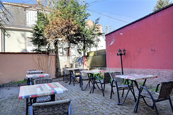 Vente par agence immobiliere à Gassin (83580)