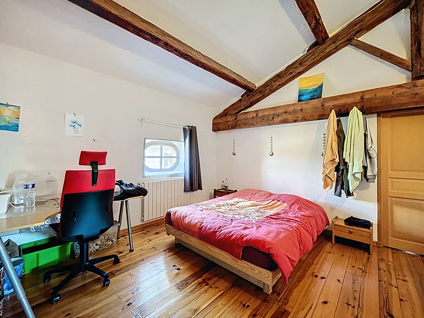 APPARTEMENT T6 DE 169 M² COMPRENANT 4 CHAMBRES ET UN BUREAU