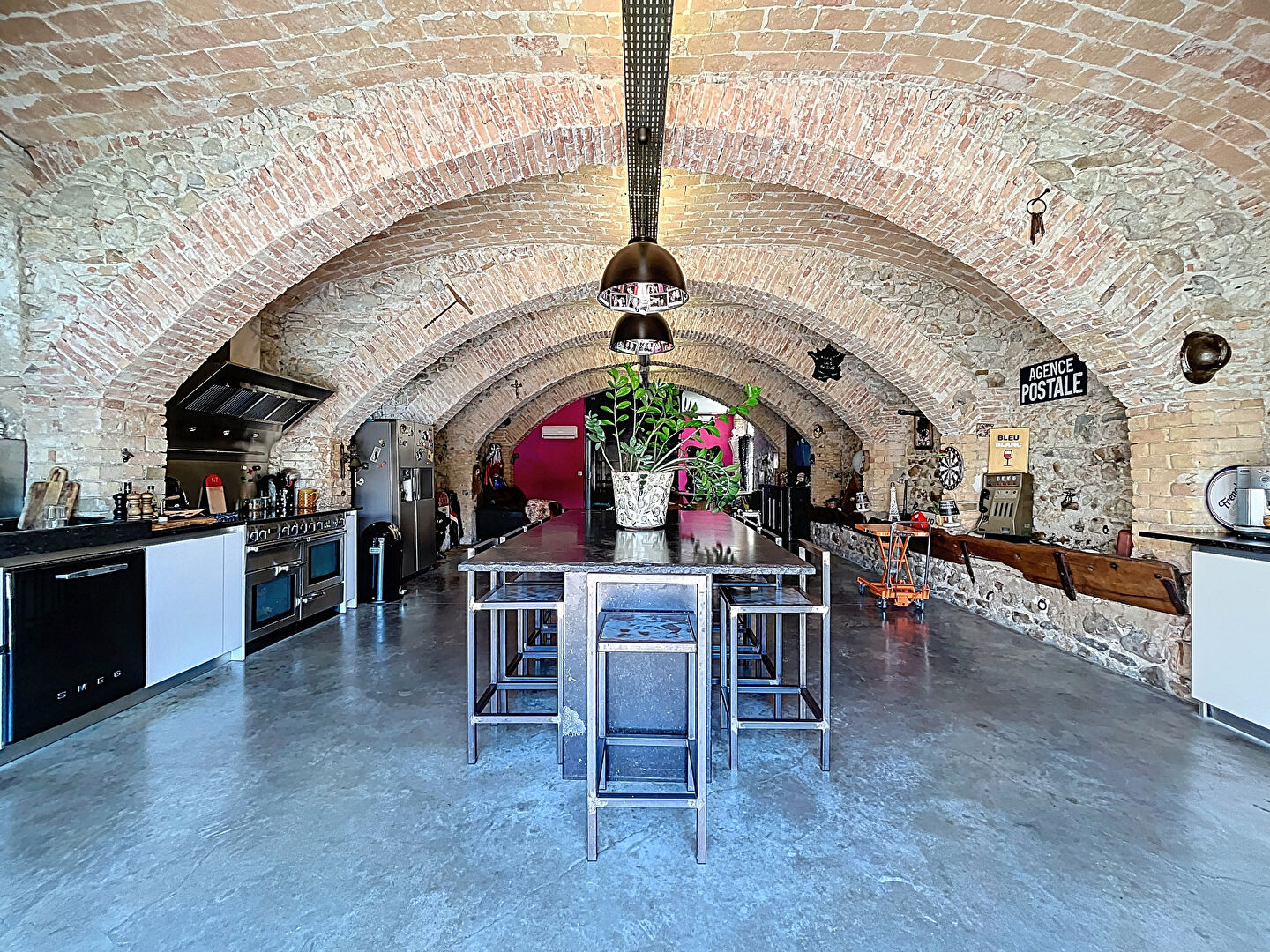 MAISON DE GRAND STANDING DE 188 M² AVEC PISCINE