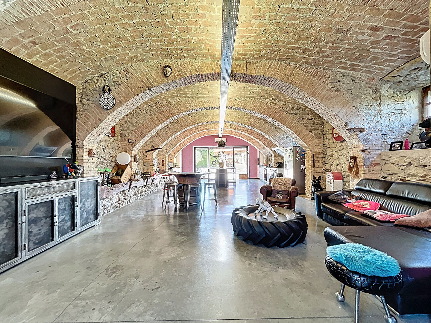 MAISON DE GRAND STANDING DE 188 M² AVEC PISCINE
