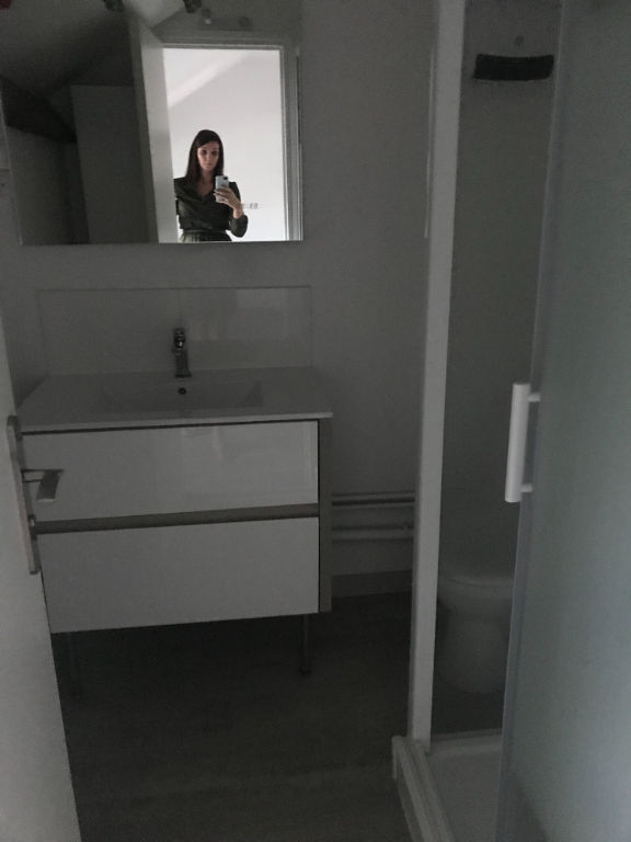 A LOUER, T2 de 47.06m², 29.20 habitable rue de Douai - PORTE DE DOUAI