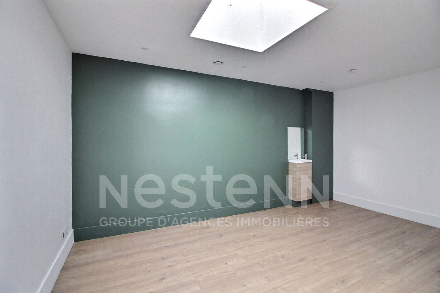 - Faches-Thumesnil - local professionnel - Cabinet Ferrer.
