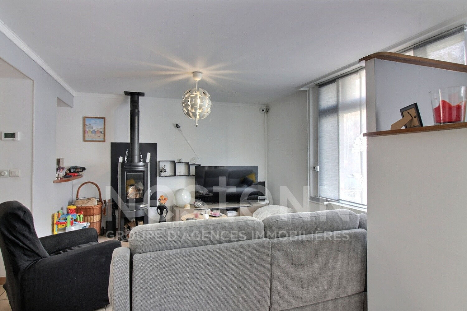 -Maison Lomme  (125 m²) 4 pièces- 3 chambres- proximité métro- extérieur