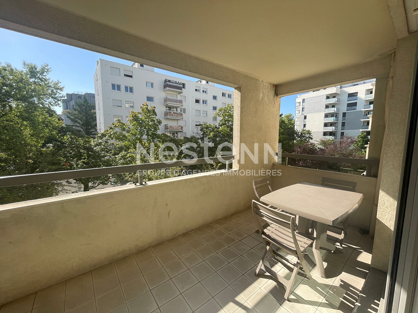 Appartement MEUBLE- 1 chambre - balcon - garage - monplaisir / sans souci
