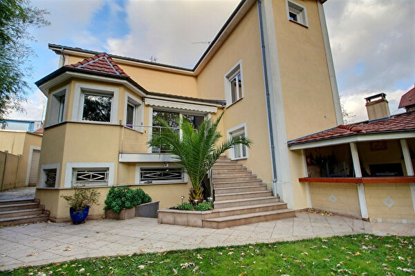Vente maison garage à Romainville (93230)
