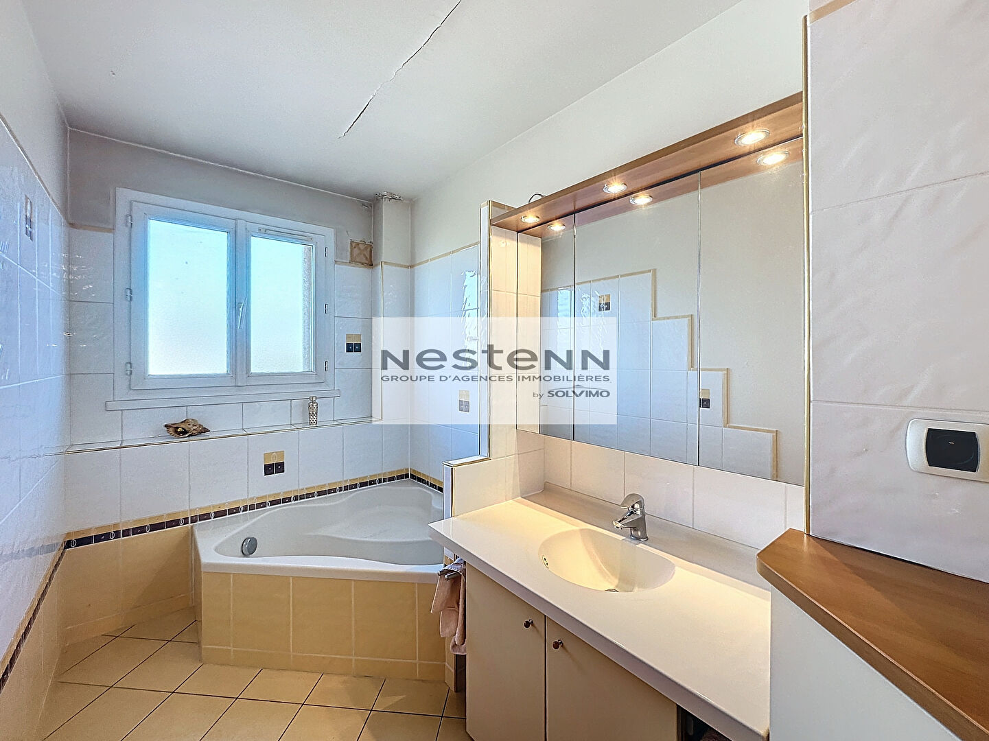 Appartement  4 pièces, centre ville, 73m2 - Saint Fargeau Ponthierry