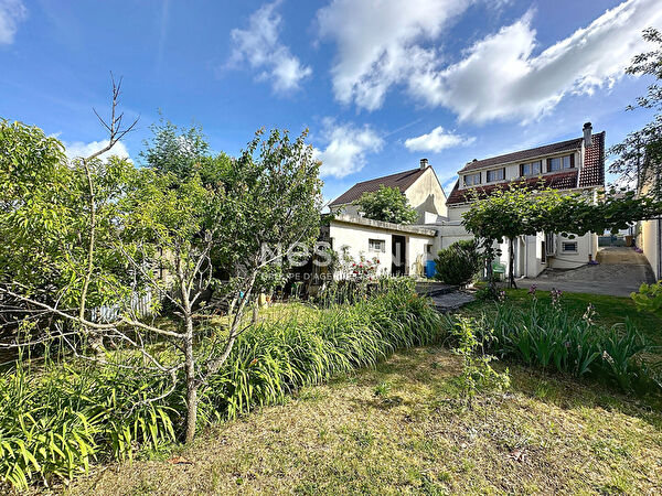 Vente par agence immobiliere à Cesson (77240)