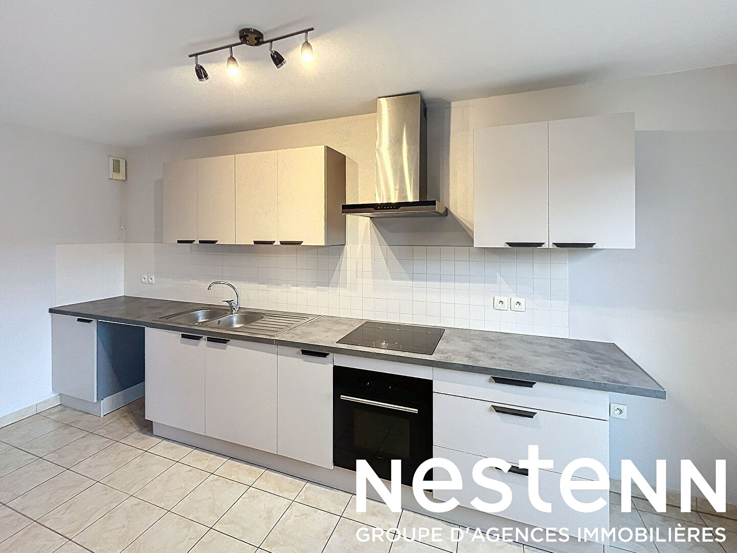 Appartement sur Ponthierry 2 pièces de 55 m2 sans travaux avec balcon et place de parking, très beau volume