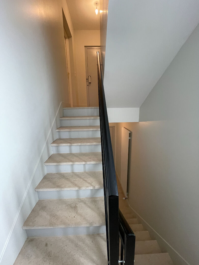 Appartement de standing ascenseur privatif Provins hyper centre 190 m² + 2 garages
