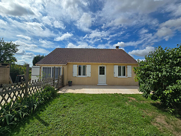 Vente par agence immobiliere à Rosieres pres troyes (10430)