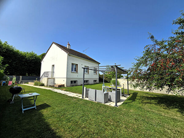 Vente par agence immobiliere à Troyes (10000)