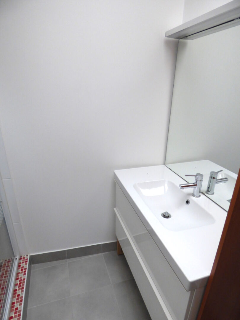REIMS HYPER CENTRE - APPARTEMENT STUDIO (loué)
