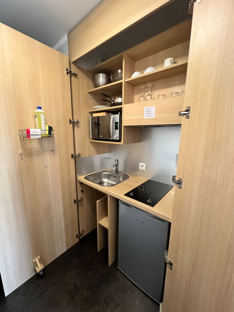 REIMS - RESIDENCE APPART'HOTEL - FARMAN - STUDIO AVEC MARKING 