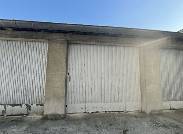 Vente par agence immobiliere à Reims (51100)