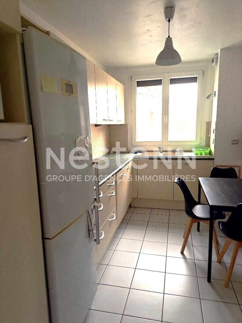 T4 MEUBLE AVEC BALCON - SECTEUR ST ANNE COURLANCY