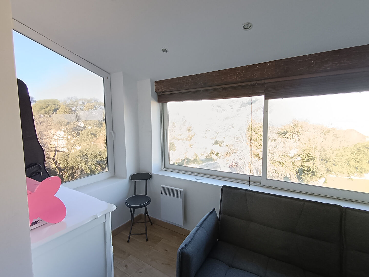 La Seyne. Maison T6 de 115 m² avec garage de 40 m² sur 400 m² de terrain