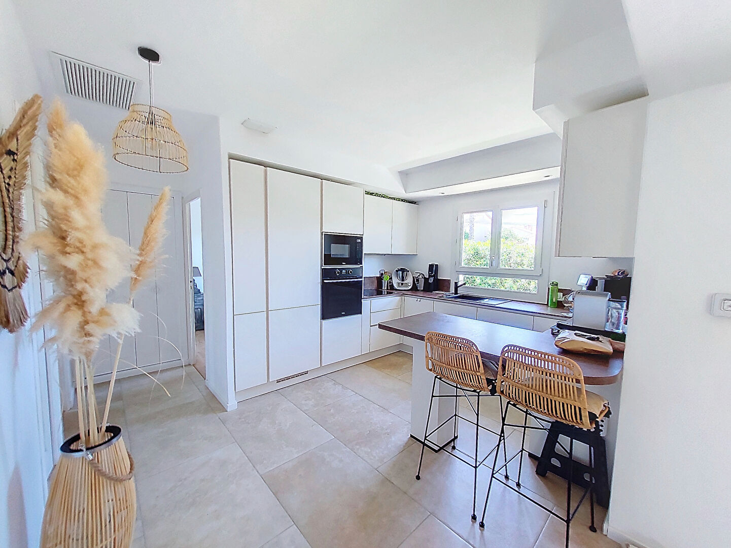 Maison La Seyne Sur Mer de 5 pièces de 118 m² avec garage sur un terrain de 782 m2