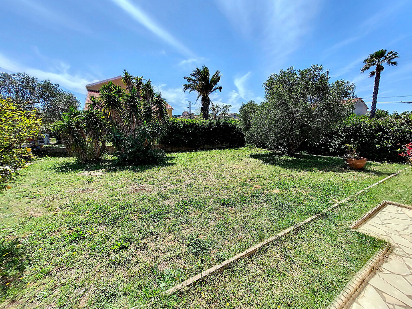 Maison La Seyne Sur Mer de 5 pièces de 118 m² avec garage sur un terrain de 782 m2