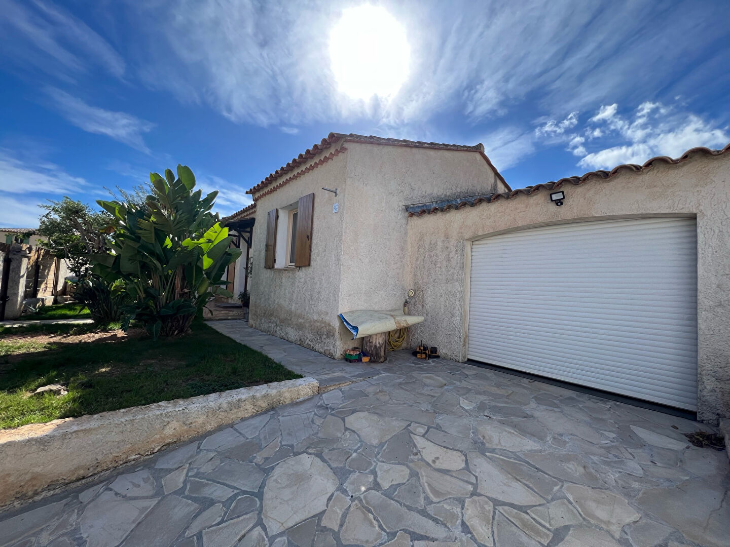 La Seyne-sur-Mer - Quartier Sud - Maison plein pied de Type 4  de 83 m² avec Piscine + Garage