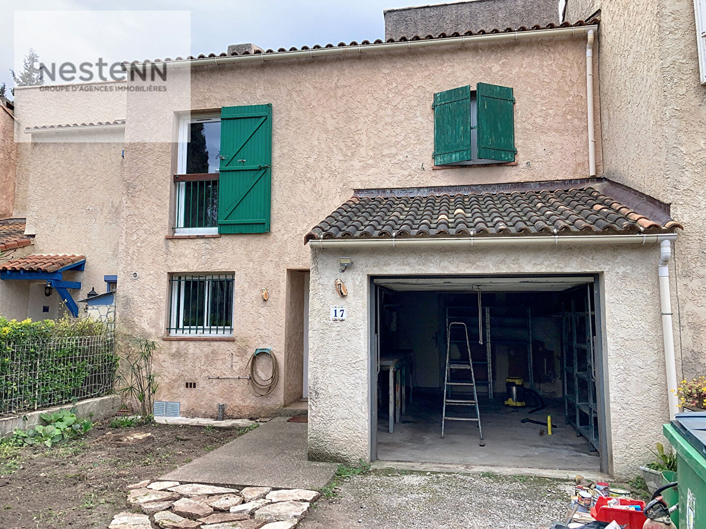 Maison Toulon EST de 6 pièces de  114 m² sur 226 m² de terrain.