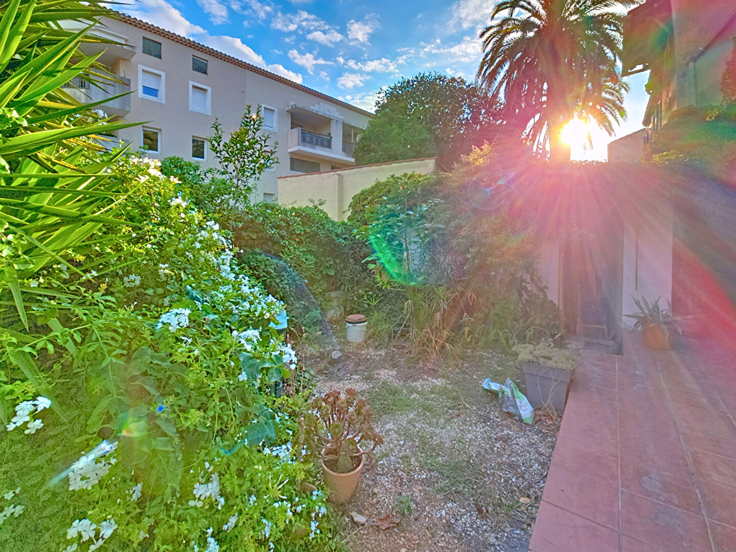 Toulon EST a proximite d'Ortolan Maison Toulon 5 pieces 105 m2