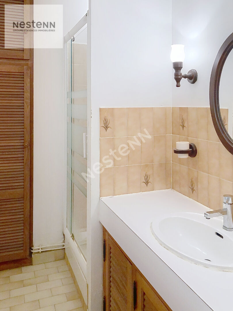 Maison Toulon EST de 6 pièces de  114 m² sur 226 m² de terrain.