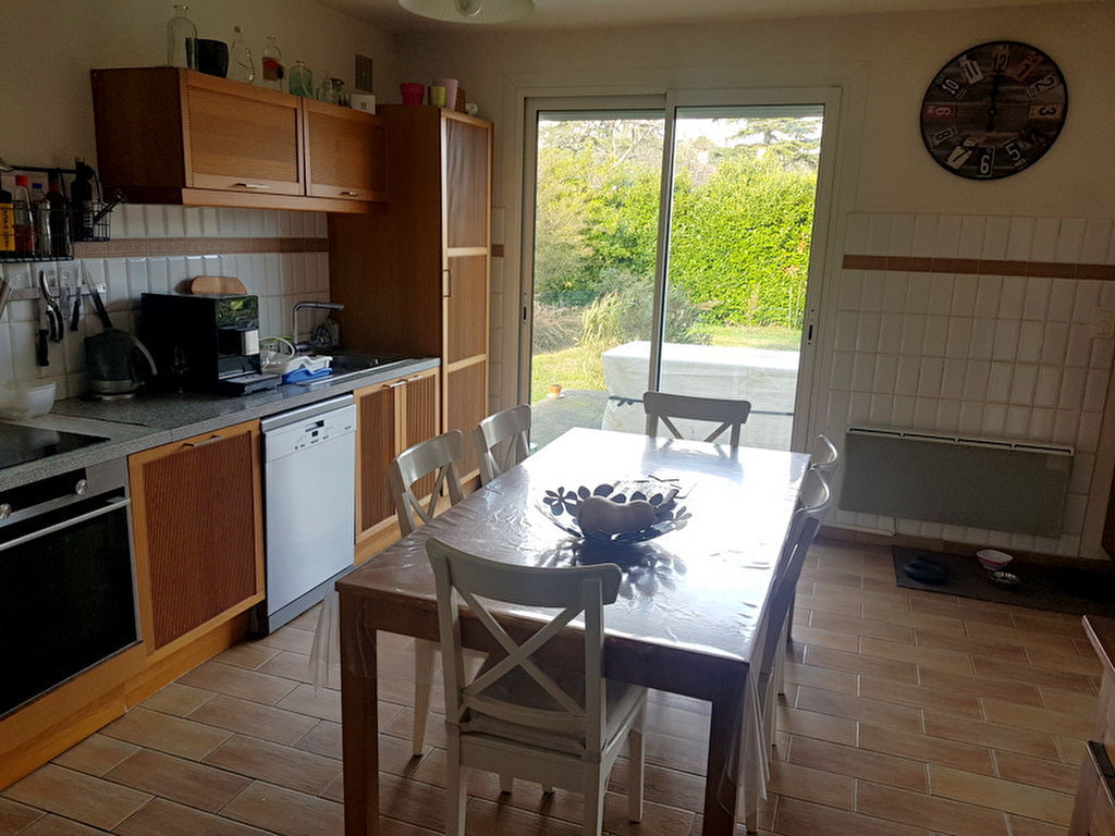 Auzeville Tolosane 31320  Maison T7 de 200 m2, terrain 916 m²- piscine, garage