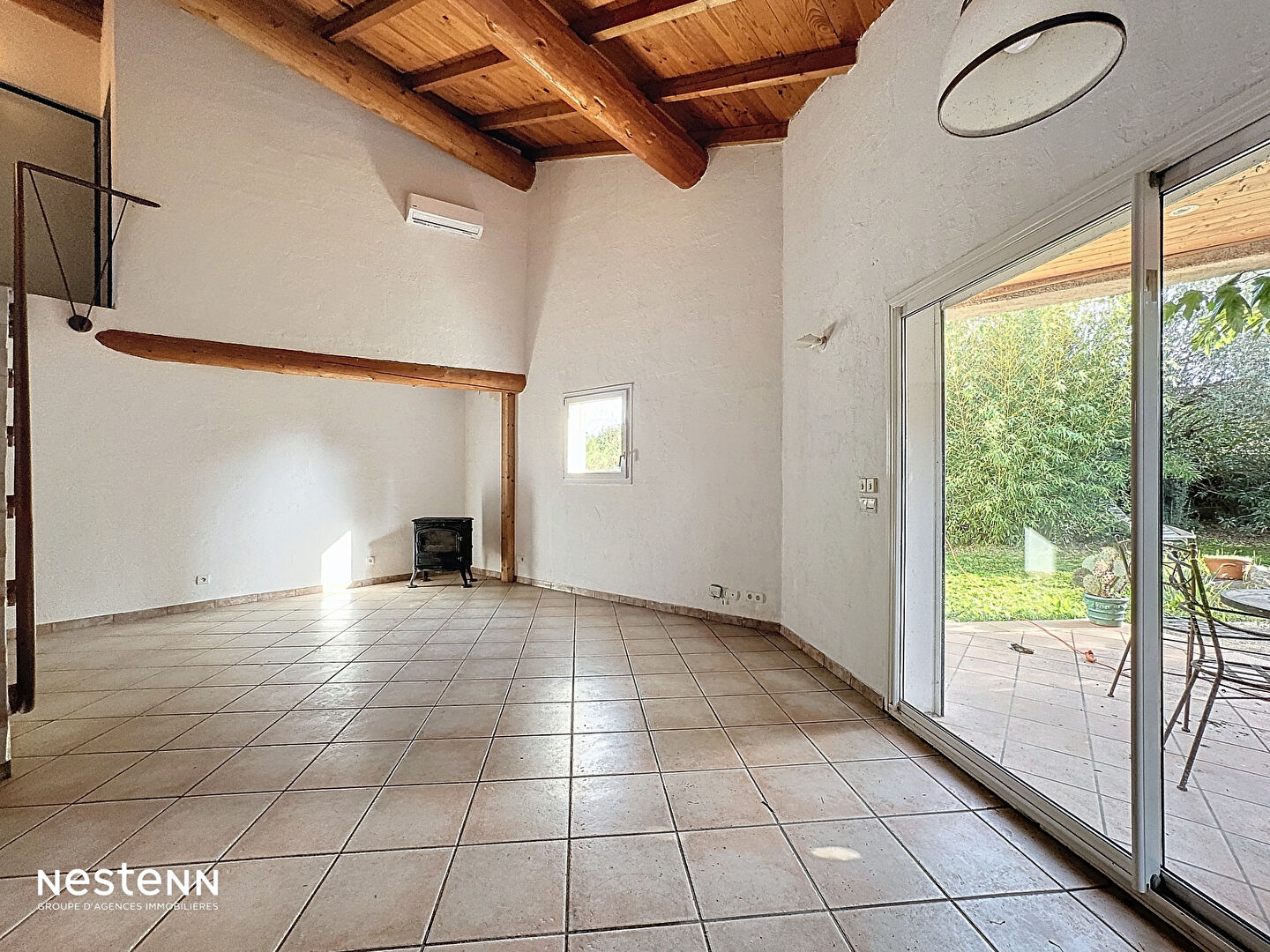 Maison familiale avec piscine et potentiel locatif - Quartier paisible