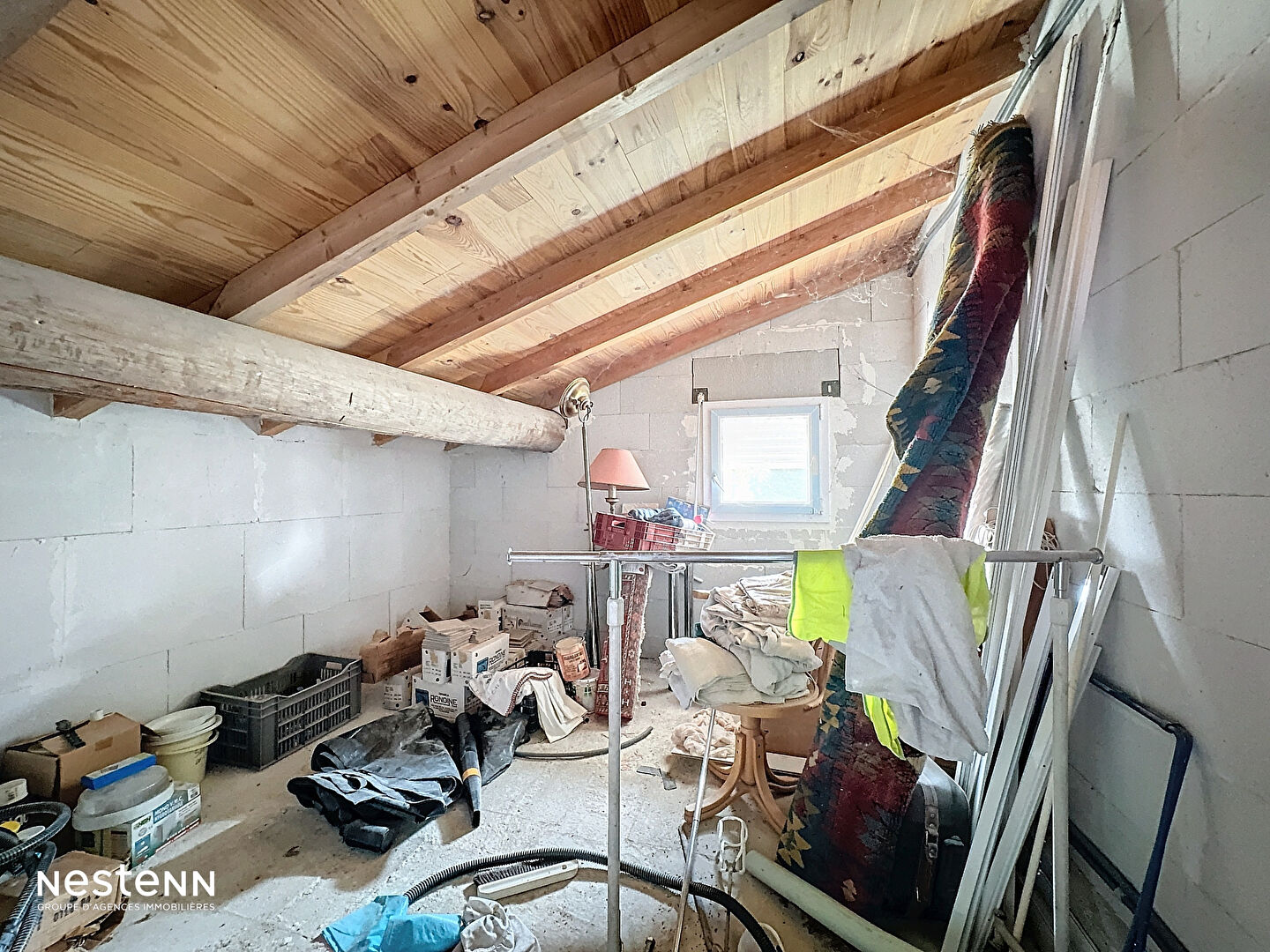 Maison familiale avec piscine et potentiel locatif - Quartier paisible