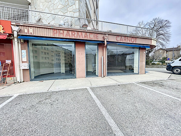 Vente par agence immobiliere à Guilherand granges (07500)