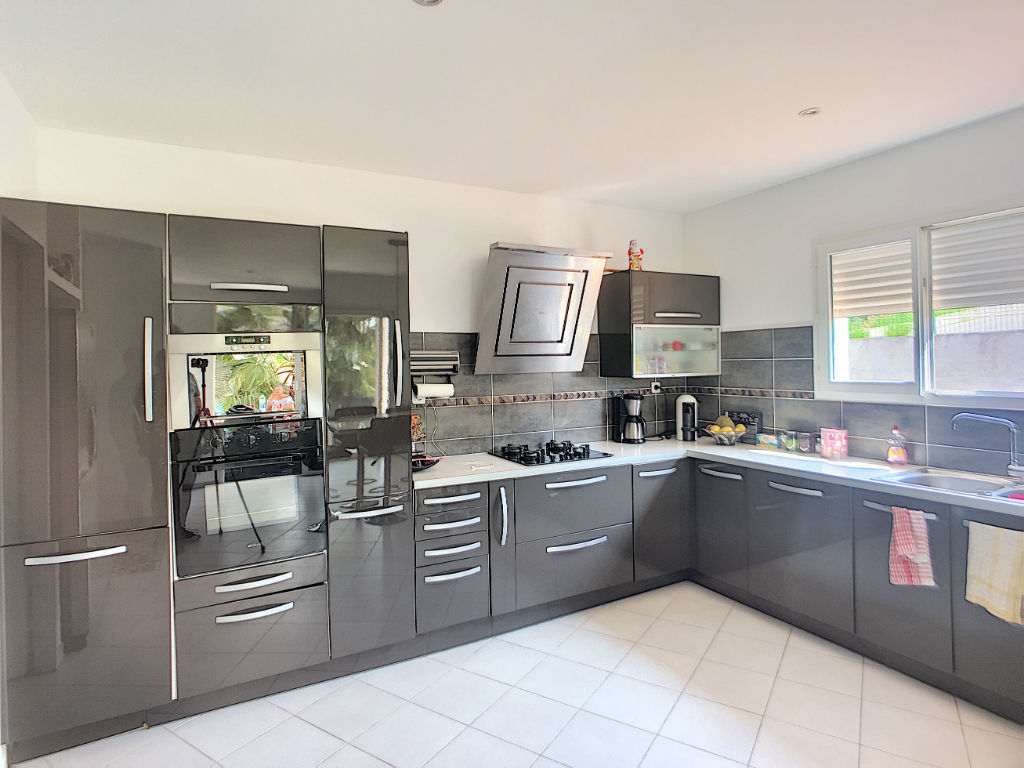 Maison récente plaine de Péri 4 pièces 125.35 m² + piscine