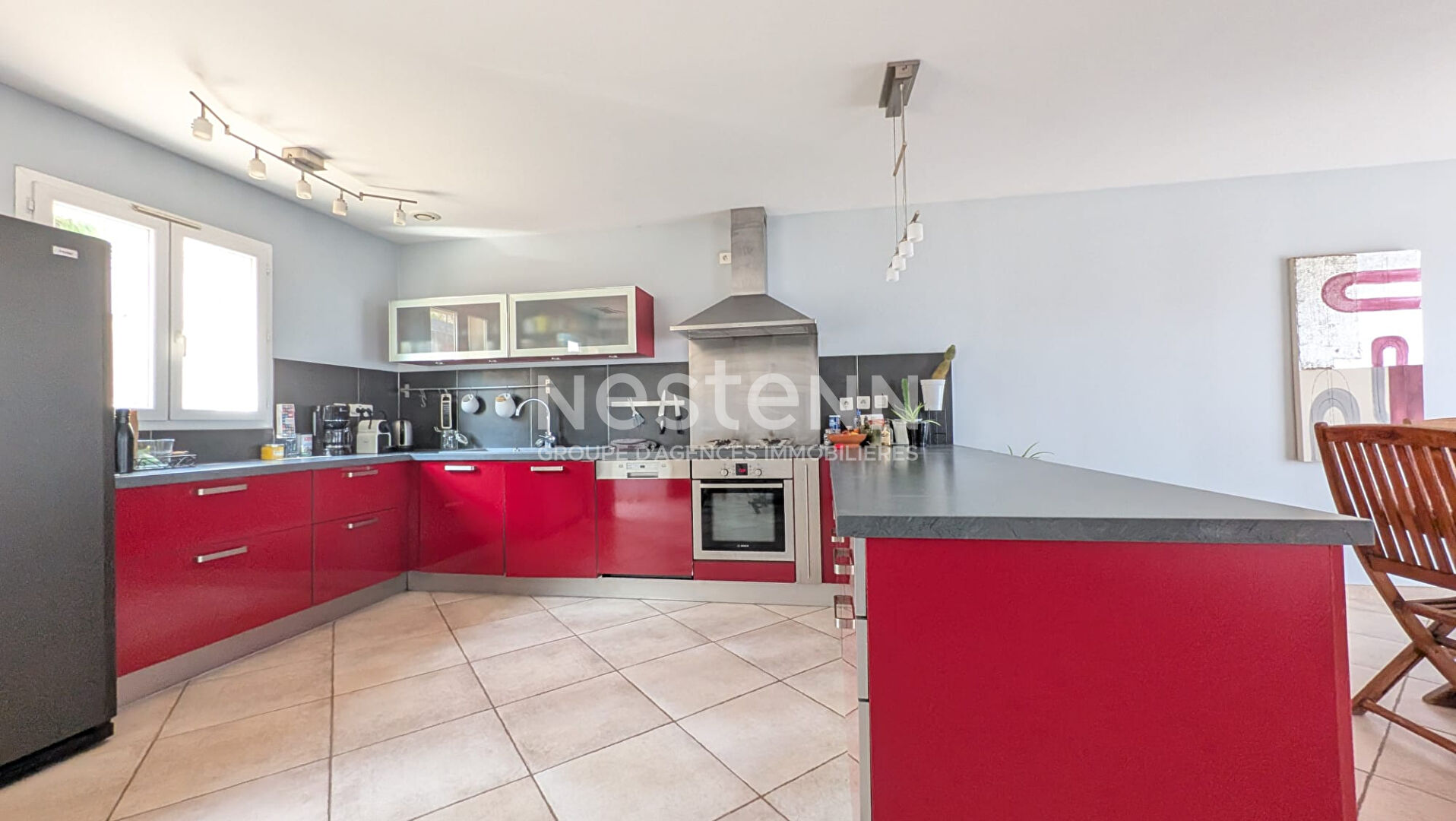 Sur les hauteurs de Biguglia villa  7 pièces de 177 m2 + sous sol aménageable