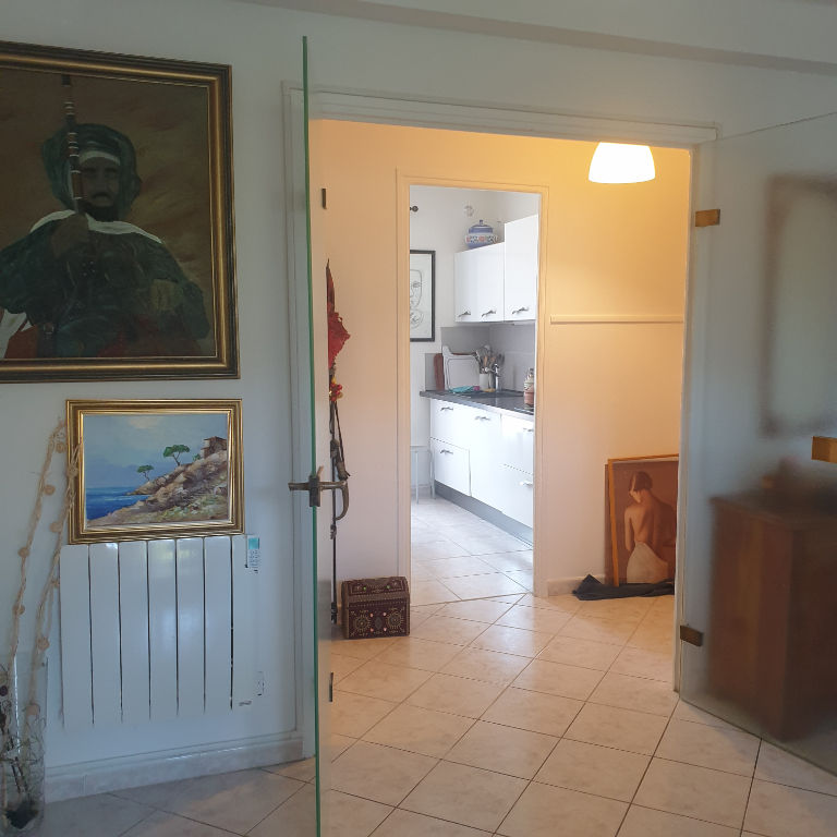 APPARTEMENT AVEC GARAGE CENTRE DE BIGUGLIA 20620