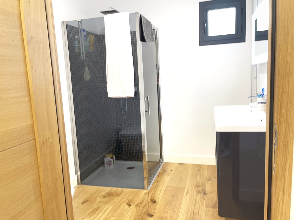 Appartement Bastia  3 pièce(s) 70 m2 Bastia