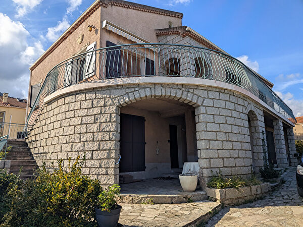 Vente par agence immobiliere à Furiani (20600)