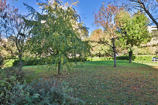 Vente par agence immobiliere à Lyon 2 (69002)