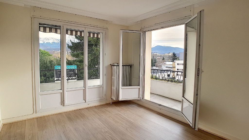A LOUER-Trés beau 3P+C  Marcelin Berthelot  Larges balcons, belles vues