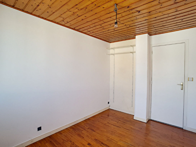 Vente par agence immobiliere à Grenoble (38000)